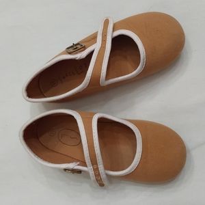 Small Lot Co. Child's Mary Jane Shoes
